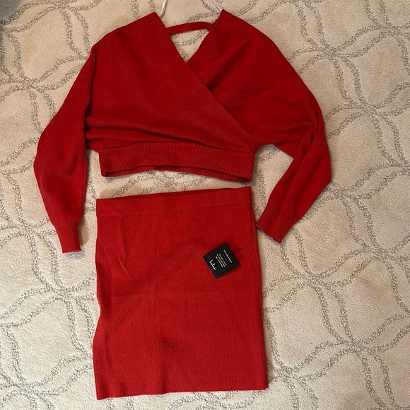 NWT red sweater two piece outfit - Picture 1 of 3